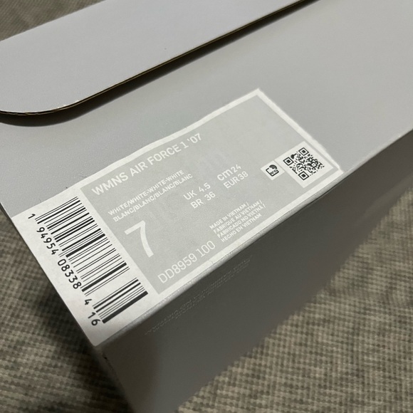 Custom painted Nike AF1’s women size 7 - Picture 7 of 7